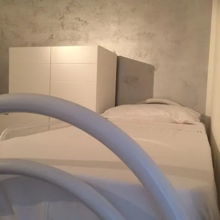 Panzió Pepebianco1512 *